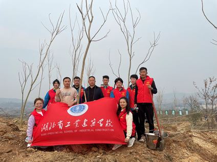 “喜迎二十大·共植青年林”主題黨日、共青團活動(圖1)