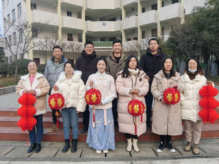 卯兔踏春鬧元宵，齊心奮進(jìn)展新貌(圖8)